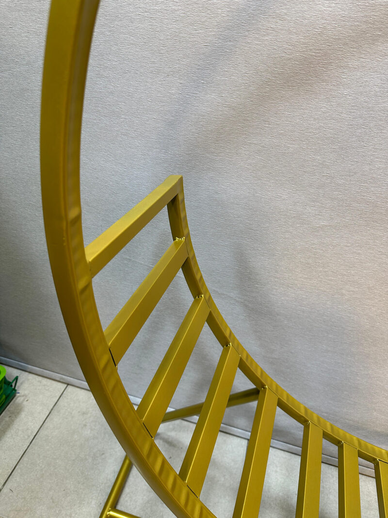 صندلی عکاسی دایره ای طلایی