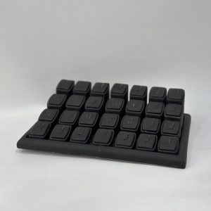 مانکن جواهرات انگشتر لقمه ای 4سایز 28 عددی مشکی