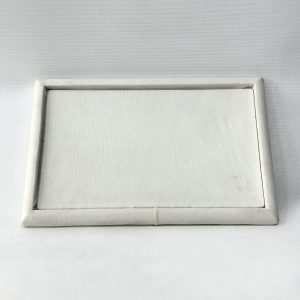 "سینی سنگ جواهرات سفید MJ100 جنس چرم مصنوعی"