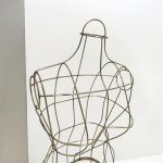 مانکن زنانه مفتولی آویز - Image 2