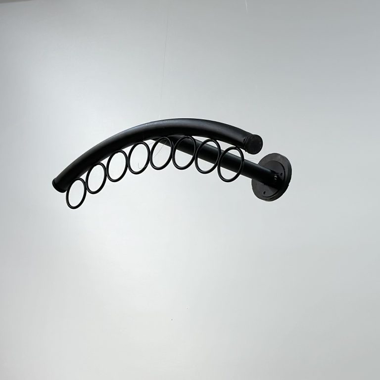 رگال لباس دیواری هلالی D105