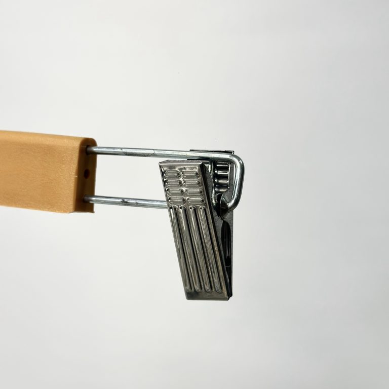 چوبکار لباس دوگیره تخت طرح چوب CH115 - Image 6