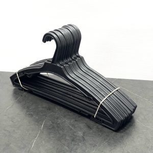 "چوبکار لباس انباری مشکی 12عددی ch178"