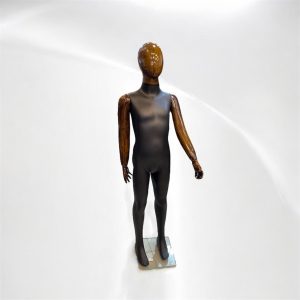 "مانکن کامل کودک mn139 فایبرگلاس"