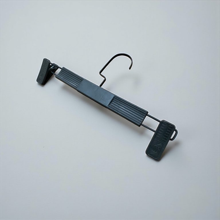 چوبکار لباس دوگیره راه راه مشکی CH143 - Image 1