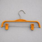 چوبکار دو گیره لمینت کودک دست دوم _ رنگ : طرح چوب