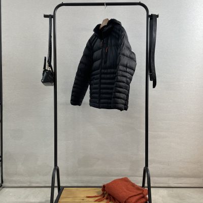 رگال ایستاده جوشی کف چوب